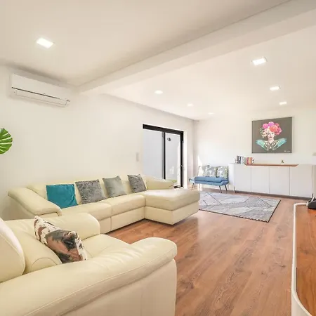 Guestready - Belas Pensión 4*