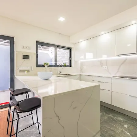 Guestready - Belas Pensión 4*