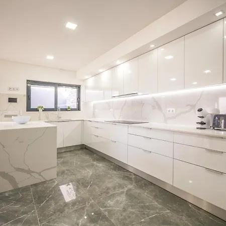 Guestready - Belas Pensión Machados